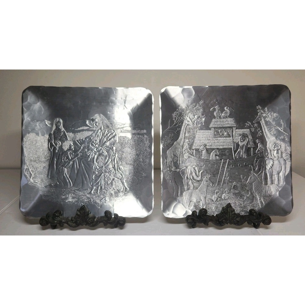 Set Of 2 Wendell August Forged Blessings Tray Jesus Children Noah's‎ Ark 9"x9"